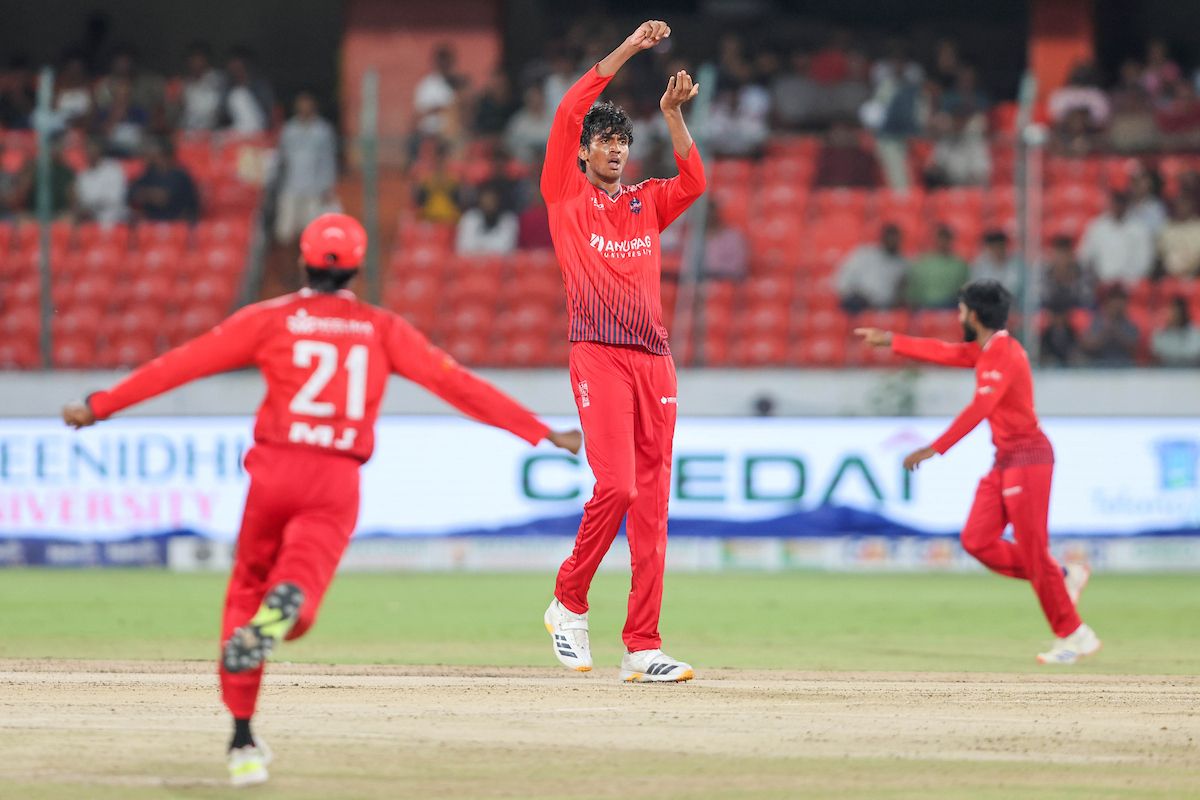 Nishanth Saranu of Anurag Nalgonda Knights celebrates
