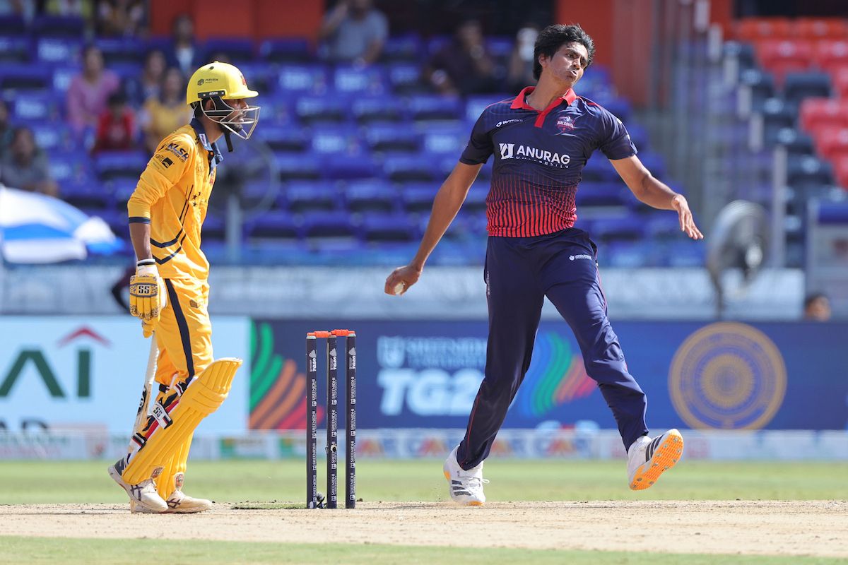 Nishanth Saranu of Anurag Nalgonda Knights