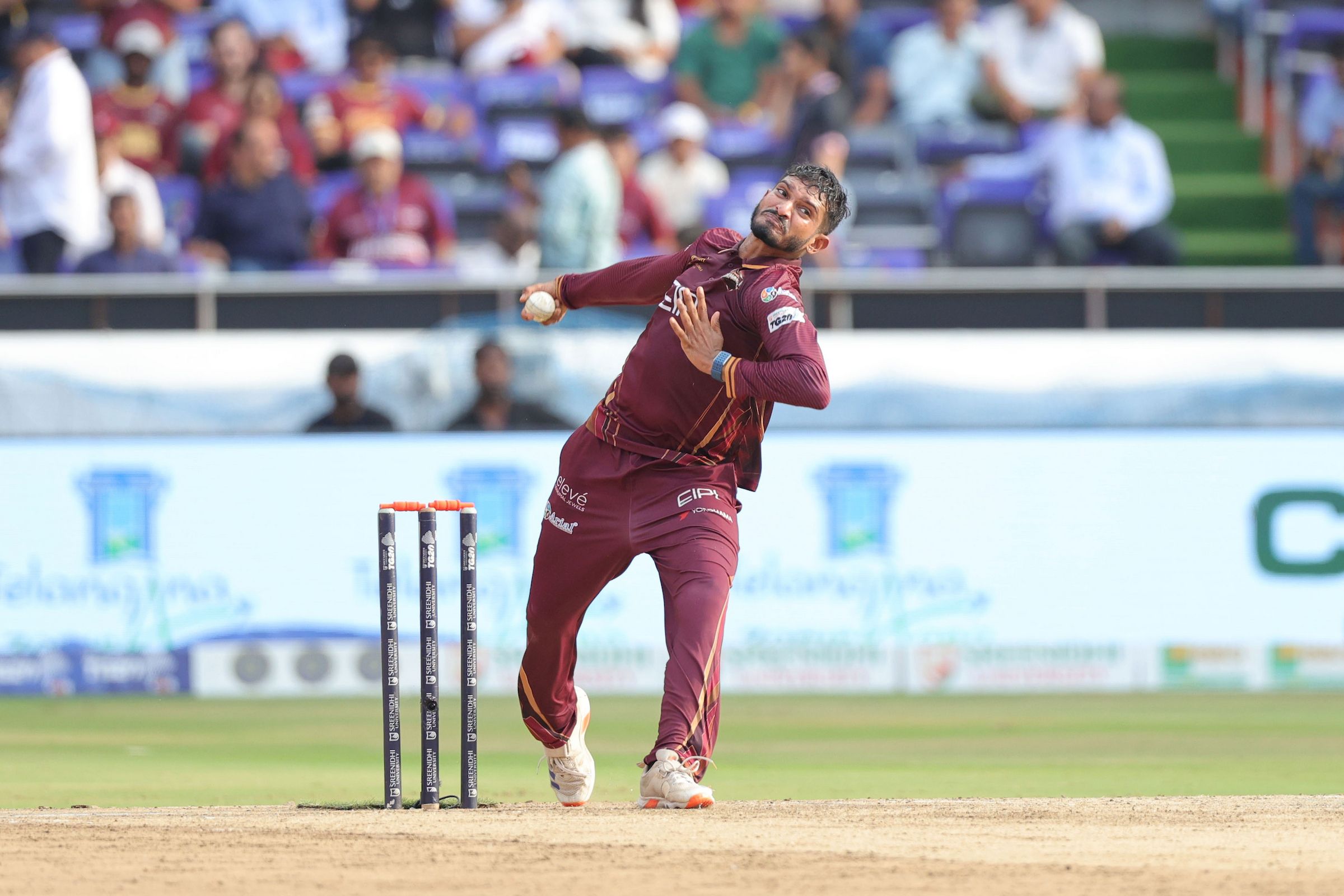 Ashish Srivastav of EIPL and Eleve Karimnagar Diamonds bowls during the Eliminator of the Sreenidhi University TG20 between EIPL and Eleve Karimnagar Diamonds and Ranga Reddy Risers