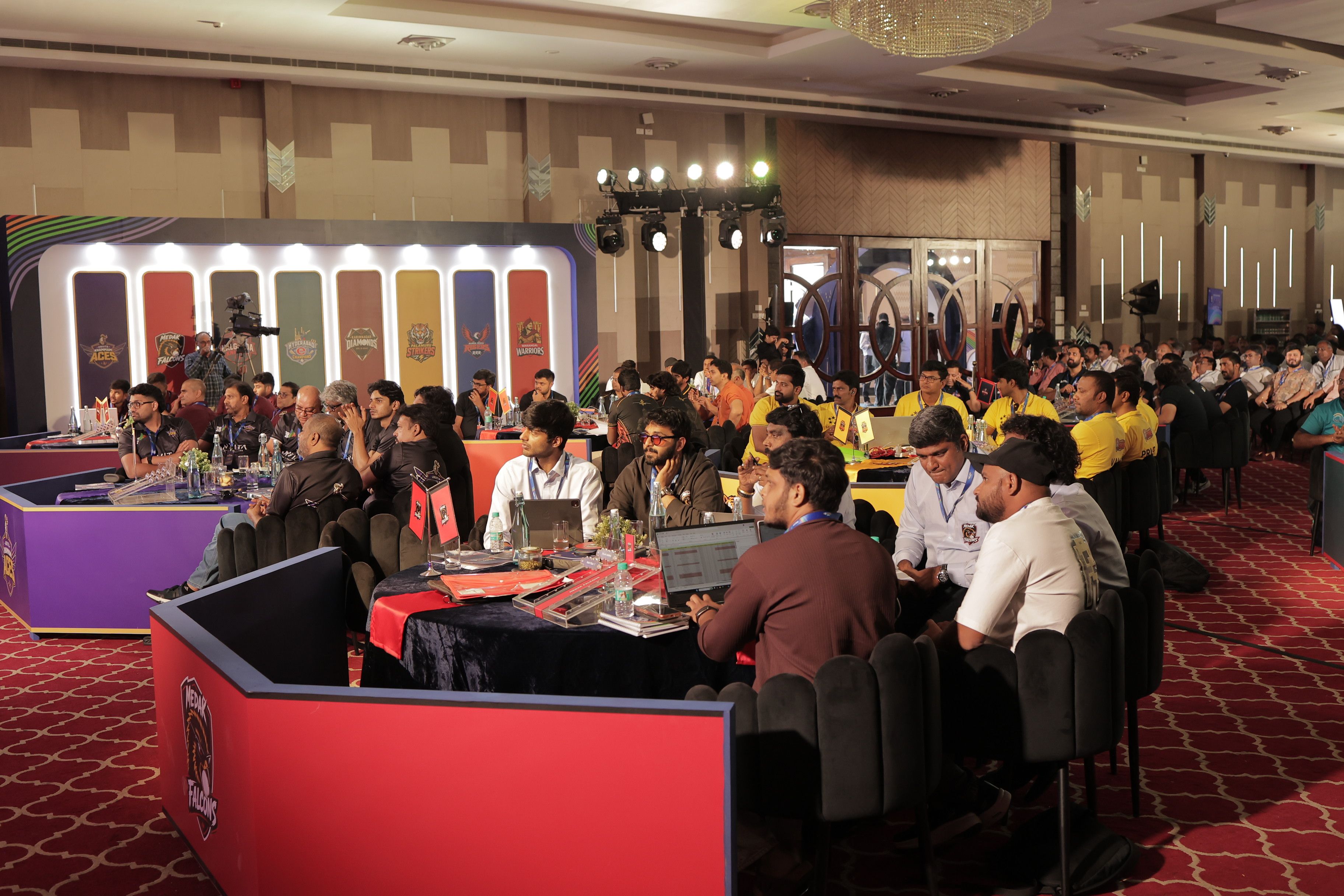 TG20 Player Auction Icon category signings