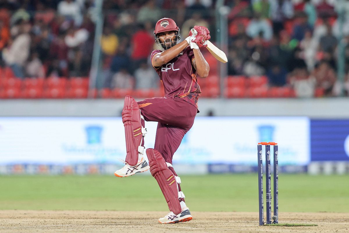 Chandan Sahani of EIPL and Eleve Karimnagar Diamonds (1)