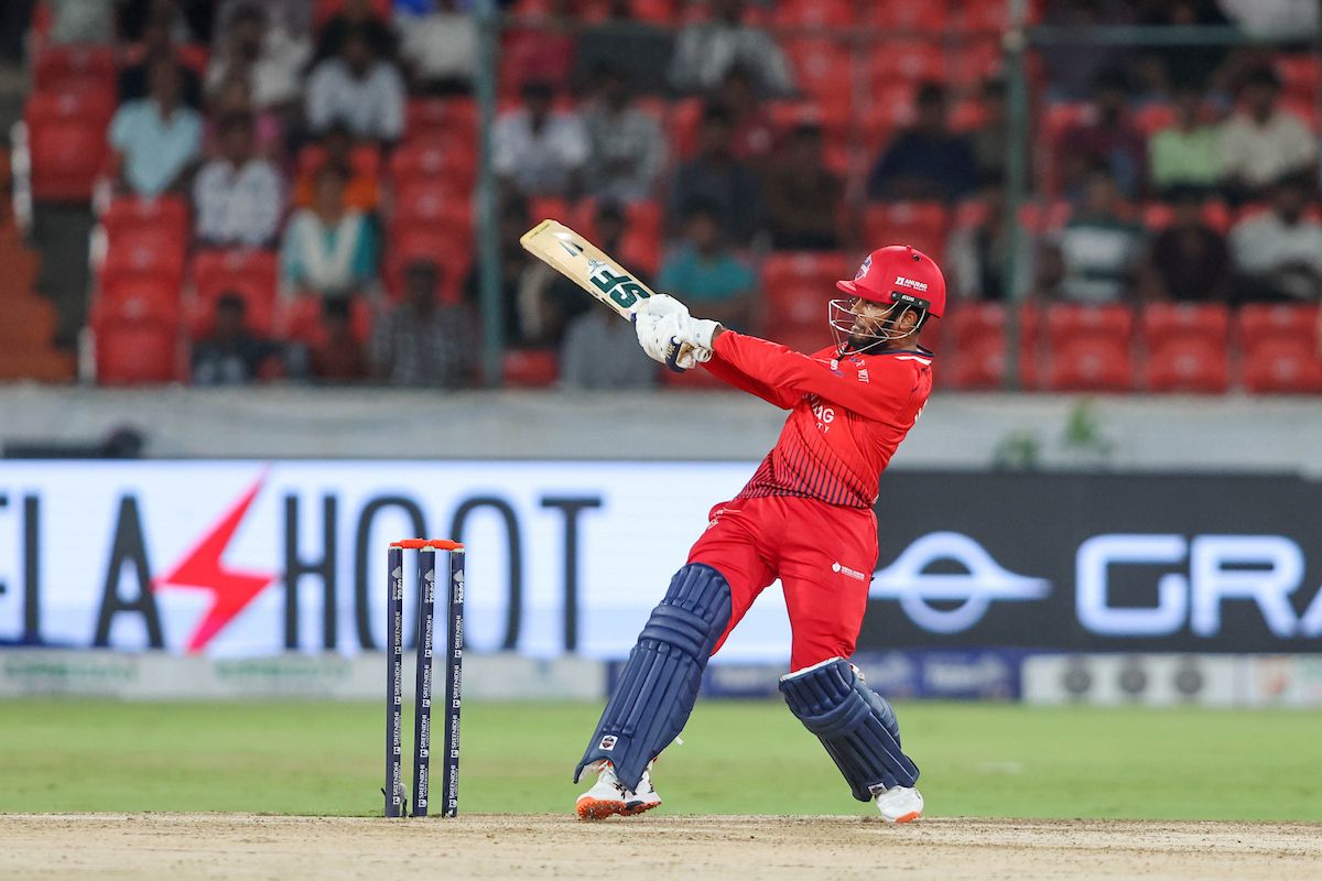 T Harshwardhan Singh of Anurag Nalgonda Knights